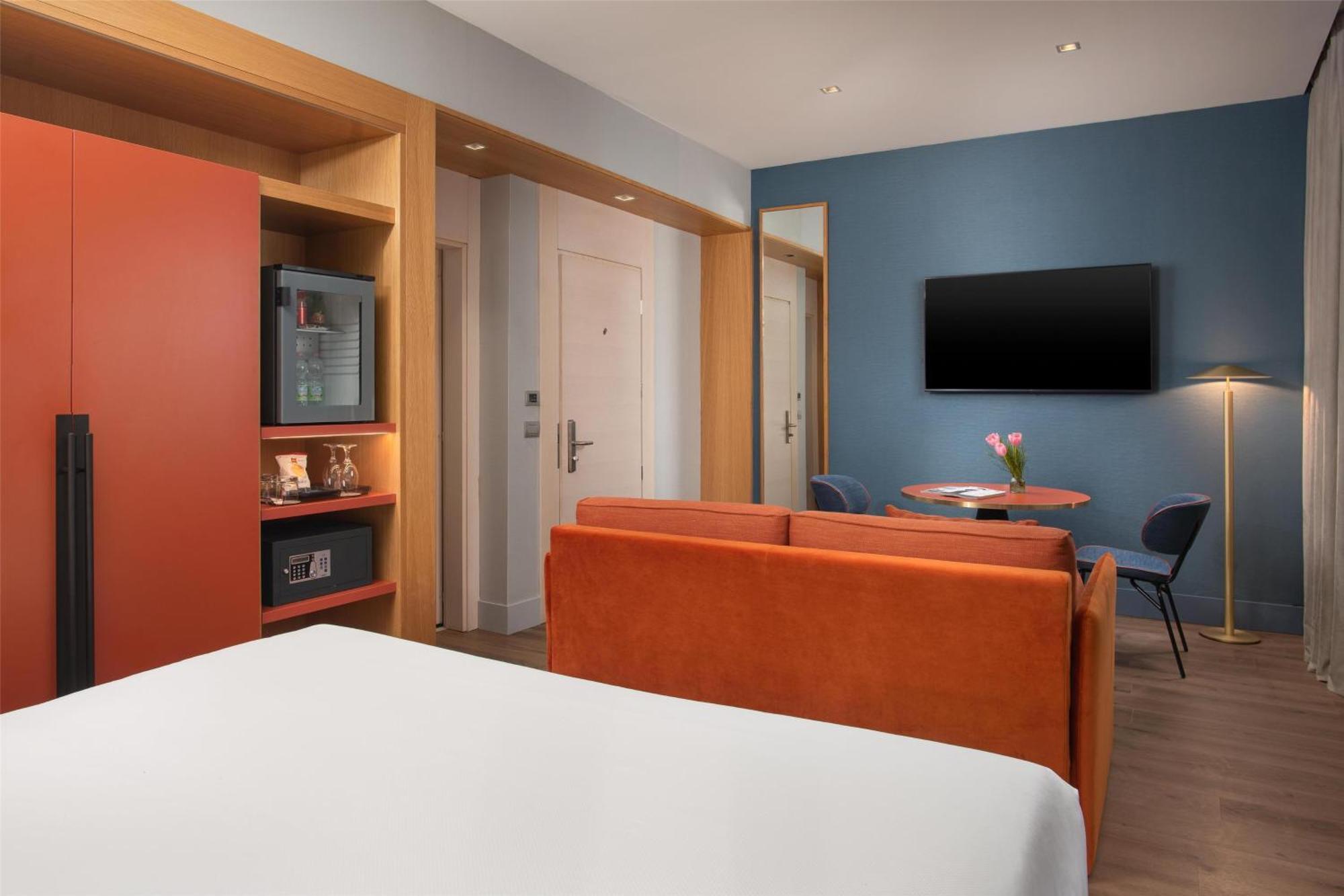 Hotel NH Firenze Esterno foto