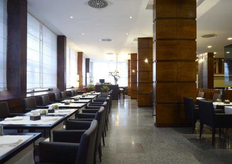 Hotel NH Firenze Esterno foto