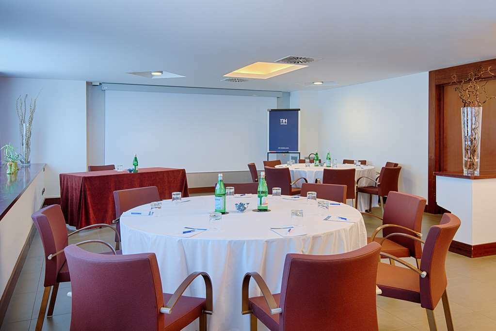 Hotel NH Firenze Servizi foto